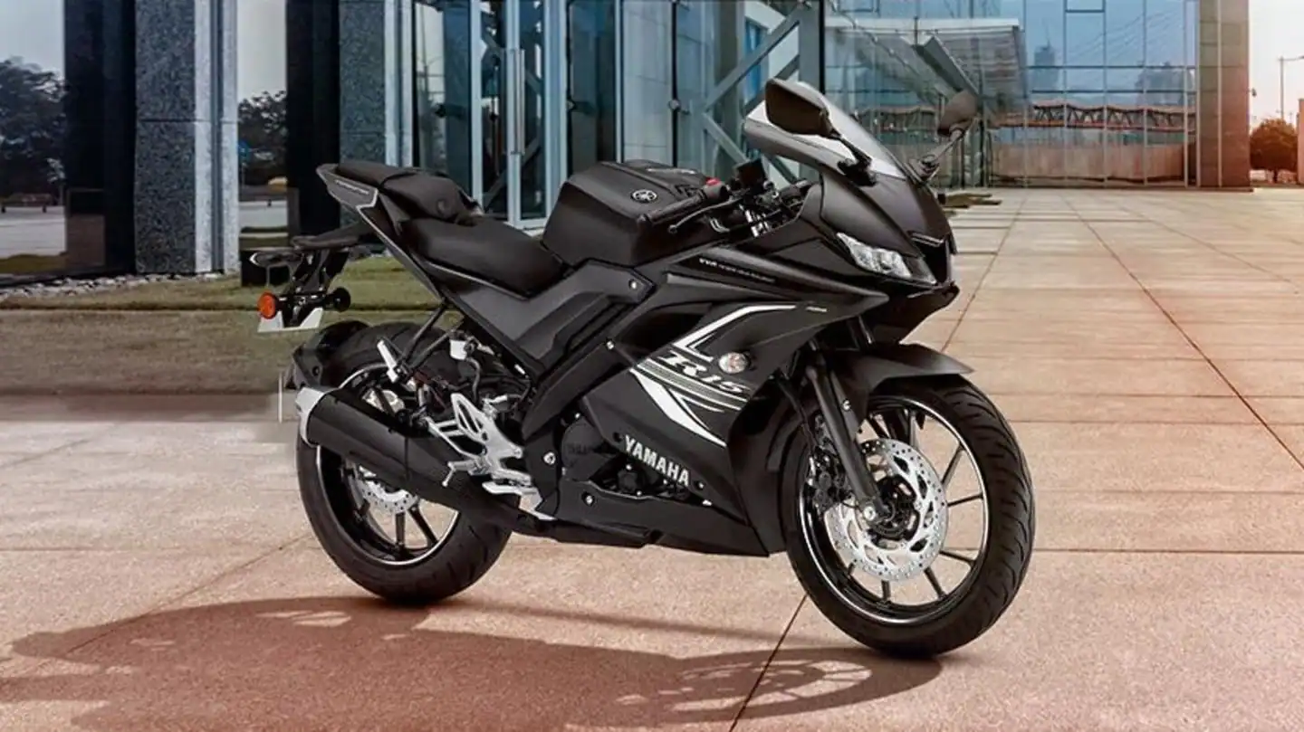 R15 Bike Image